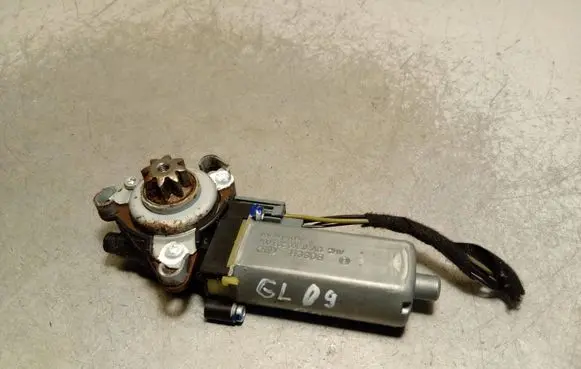 Mercedes-Benz GL X164 Seat adjustment motor 0390203004
