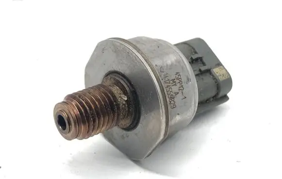 Subaru WRX Fuel pressure sensor 45PP12-1