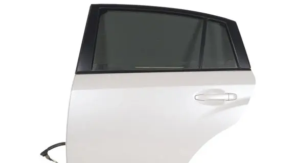 Subaru XV Rear door
