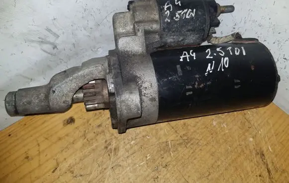 Audi A4 S4 B5 8D Starter motor 0001109021 059911023H