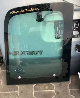 Peugeot Partner Rear door window glass