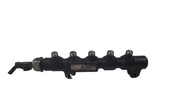 Volvo V50 Fuel main line pipe 9654592680