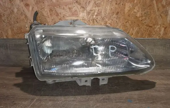Renault Espace III Headlight/headlamp