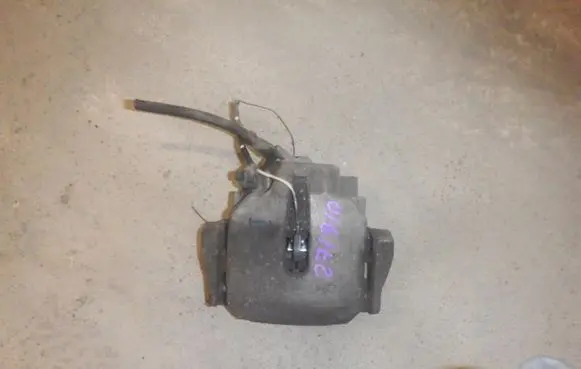 BMW 5 E39 Front brake caliper 34111163385