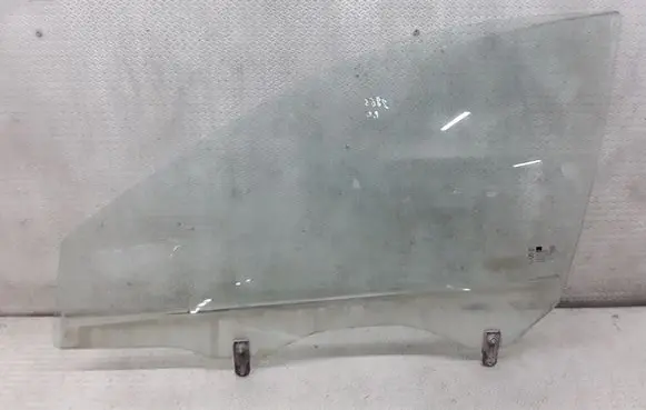 KIA Cerato Front door window glass four-door