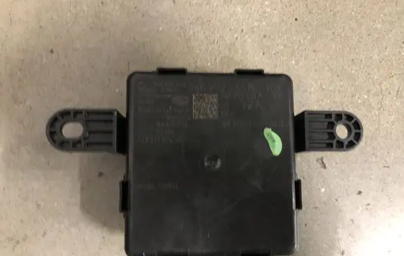 Volkswagen Tiguan Central body control module 5WA959436M