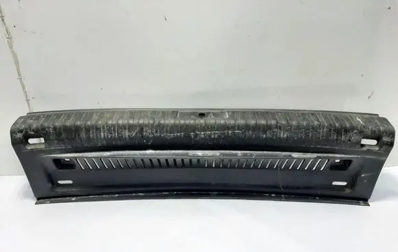 Volkswagen Tiguan Trunk/boot sill cover protection 5N0863459