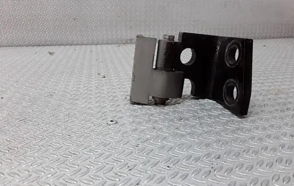 BMW X5 E53 Rear door upper hinge