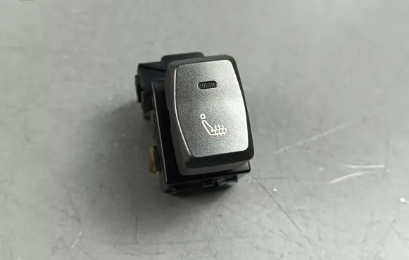 SsangYong Musso Seat heating switch 299139583