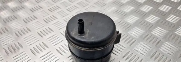 Nissan King Cab, Navara Vacuum air tank 
