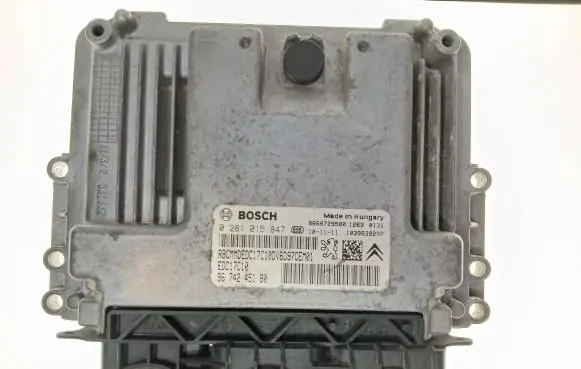 Citroen DS3 Engine control unit/module 0281015847 9666729580 9674245180