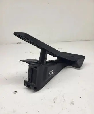 BMW 4 F32 F33 Accelerator throttle pedal 6853175 6PV01043533 012037313