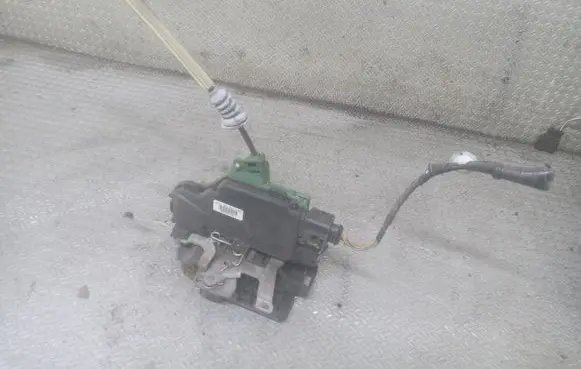 Seat Leon (1M) Front door lock 3B1837016AD