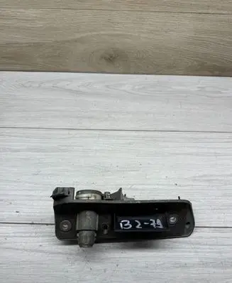 Volkswagen Caddy Tailgate/trunk/boot exterior handle 2K0827565C