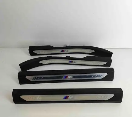 BMW X7 G07 sill trim set (inner) 7434240 7434258