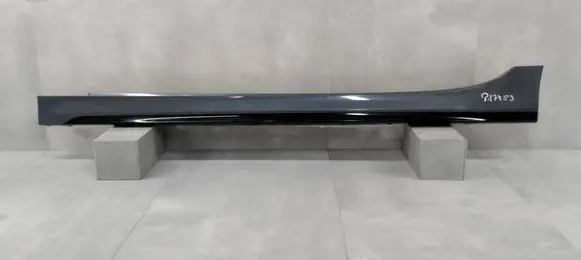 BMW 1 F40 Front sill (body part) 51778072573