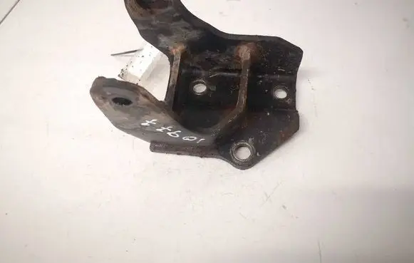 KIA Ceed Engine mounting bracket 