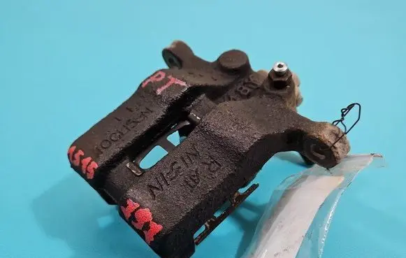 Rear brake caliper