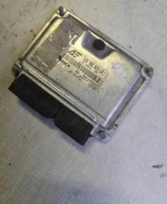 Volkswagen Sharan Engine control unit/module 038906019LD 1039S01486 3M2112A650AA