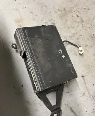 Mercedes-Benz ML W163 CD/DVD changer Q6820363 CXCP2610ZF