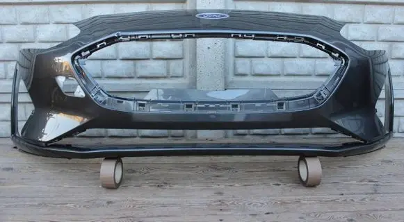 Ford Focus Front bumper JX7B17757A