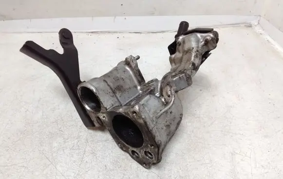 Nissan Note (E11) Other engine bay part 352301 2S10410 80038610