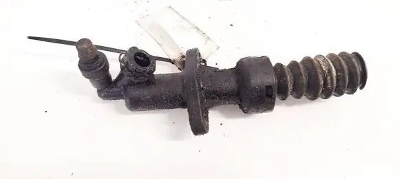 Citroen C4 I Clutch master cylinder 
