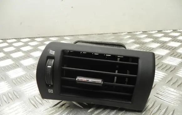 Lexus RX 450H Rear air vent grill 5566048070 T6280