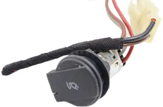 Volkswagen PASSAT B5.5 12 V Socket (rear) 