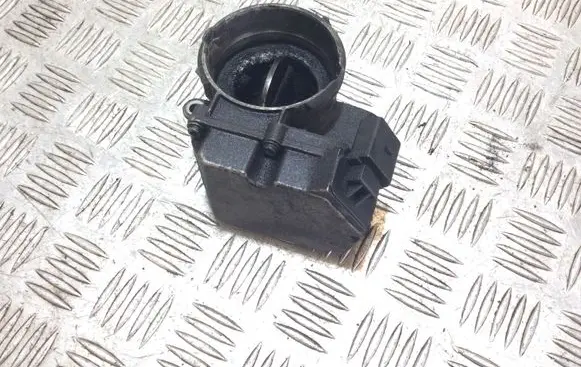 Volkswagen Touran I Electric throttle body valve 