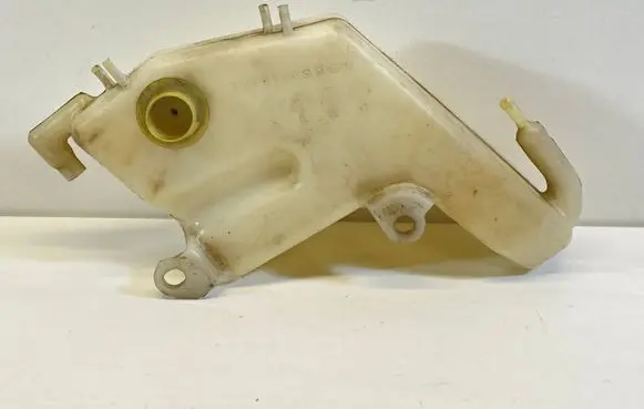 Honda Civic Windshield washer fluid reservoir/tank 19141RSRE0