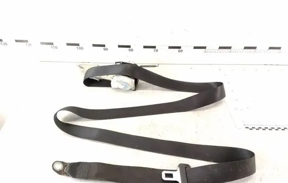 Toyota Avensis T250 Rear seatbelt TEAB2EF052 501U9641UB