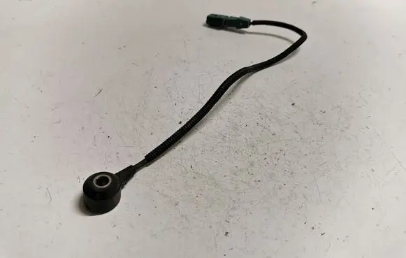 Audi A6 C7 Detonation knock sensor 06E905377A
