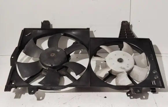 Volvo S40, V40 Electric radiator cooling fan 8240231 PA66GF25 30864349
