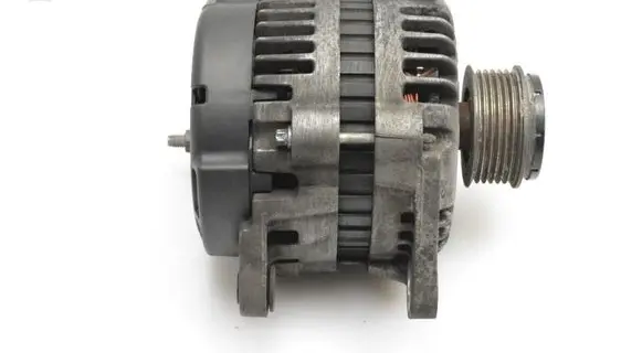 Opel Zafira B Generator/alternator 8980311541