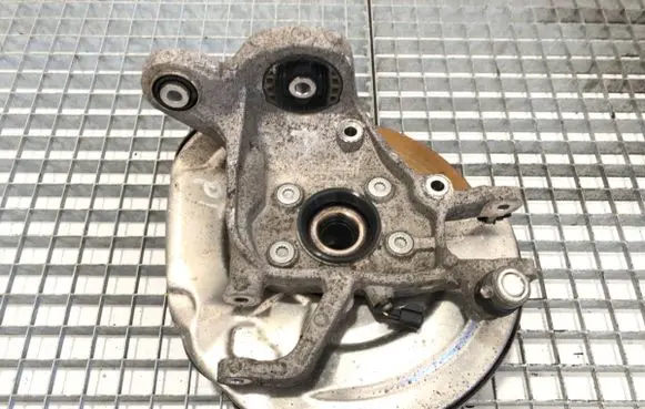 Volvo S90, V90 Front wheel hub spindle knuckle