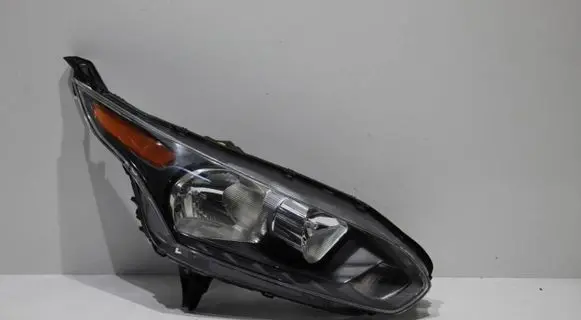 Ford Connect Headlight/headlamp