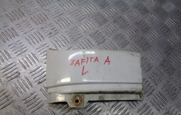 Opel Zafira A Rear/tail light trim molding 90580803LH