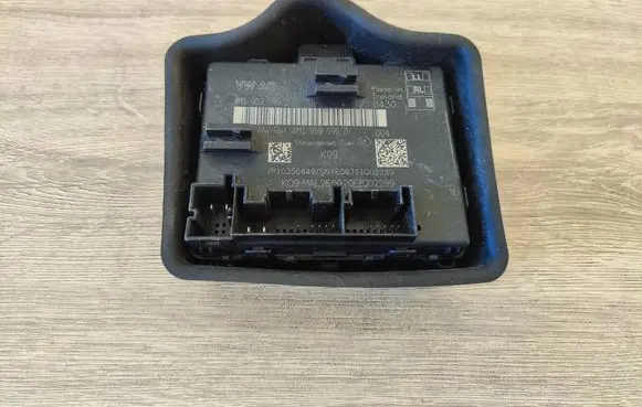 Audi A6 S6 C8 4K Door control unit/module 4M1959595J 4M1959595D