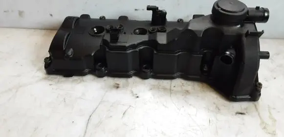 Rocker cam cover