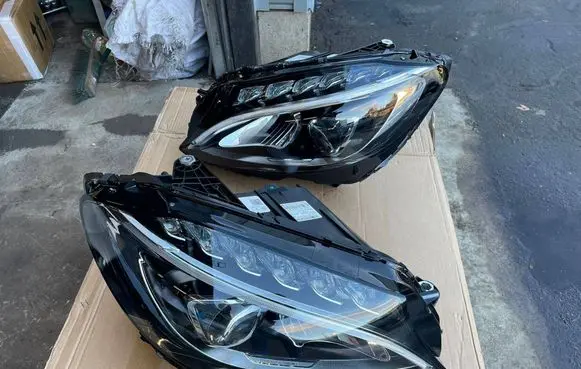 Mercedes-Benz C W205 Headlight/headlamp A2059067403 A2059062604 0301284232