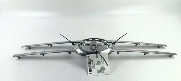 Toyota RAV 4 (XA30) Manufacturer badge logo/emblem 7531742010