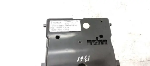 Renault Megane IV Air conditioning/heating control unit 285258587R 5HB01473300 190528