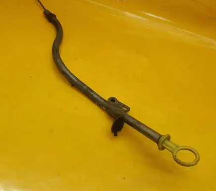 Opel Vivaro Oil level dip stick 111518504R