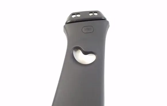 (B) pillar trim (bottom)