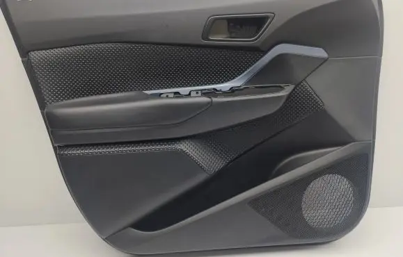 Toyota C-HR I Front door card panel trim