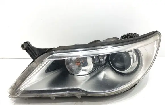 Volkswagen Tiguan Headlight/headlamp 5N1941031K