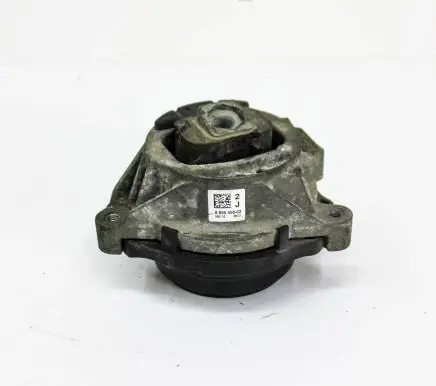 BMW 2 F22 F23 Engine mount bracket 6855456