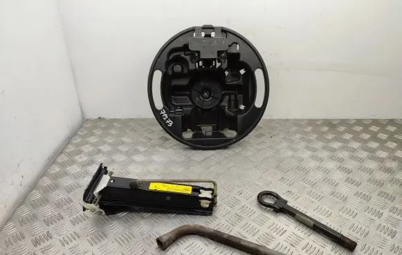Renault Laguna II Tool box 