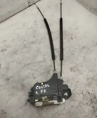 Mitsubishi Colt Front door lock
